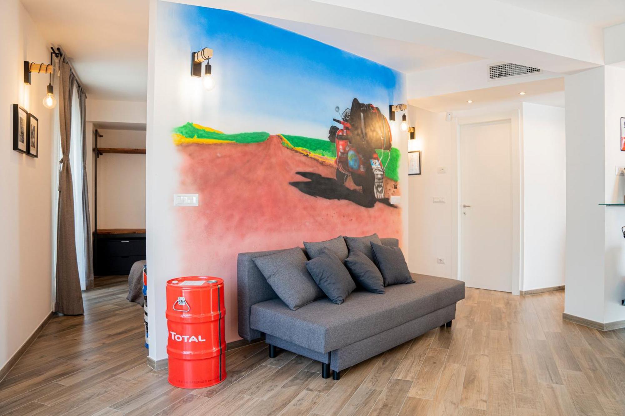 Vespa Apartments モネーリア 部屋 写真